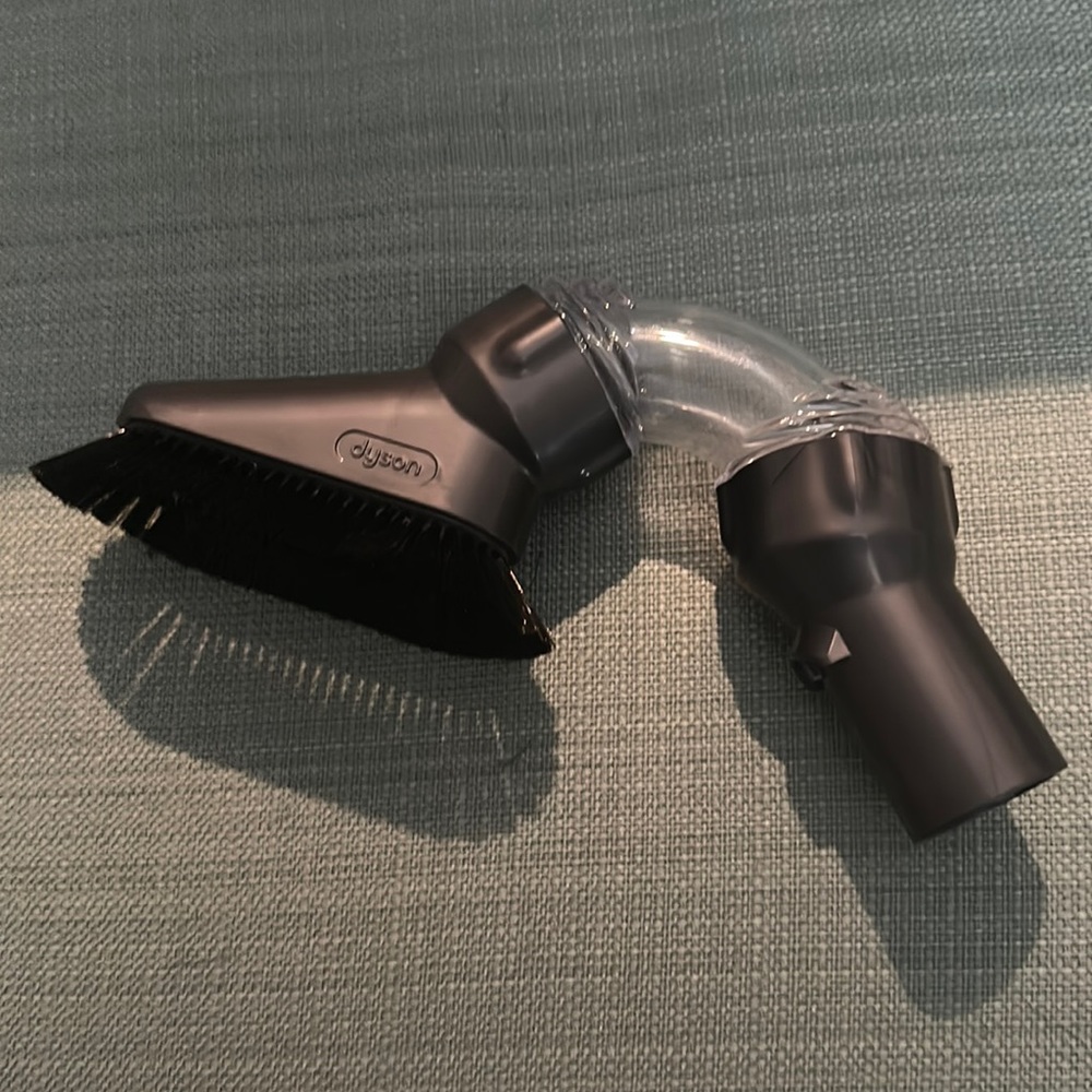 DYSON Genuine Multi-Angle Brush Twist & Lock 917646-01 vacuum attachment